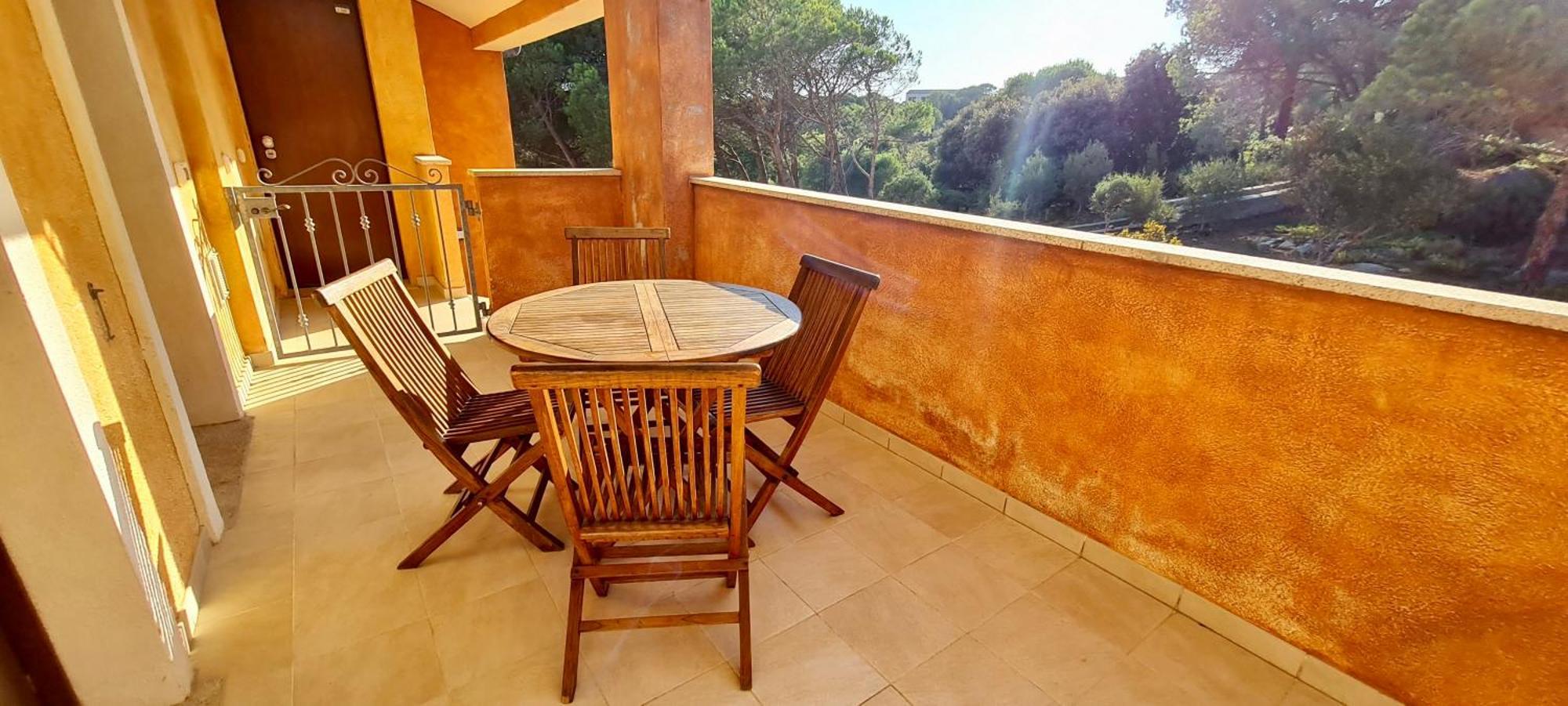 Residence Borgo Punta Villa Ла-Маддалена Екстер'єр фото