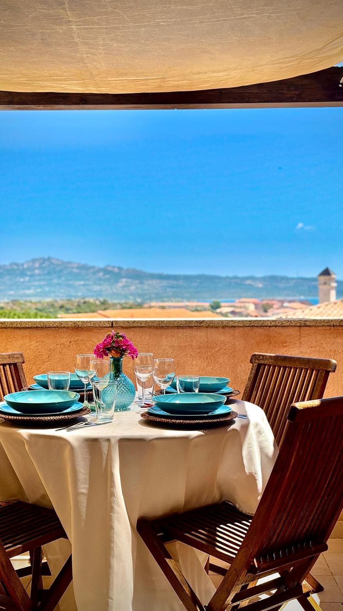 Residence Borgo Punta Villa Ла-Маддалена Екстер'єр фото